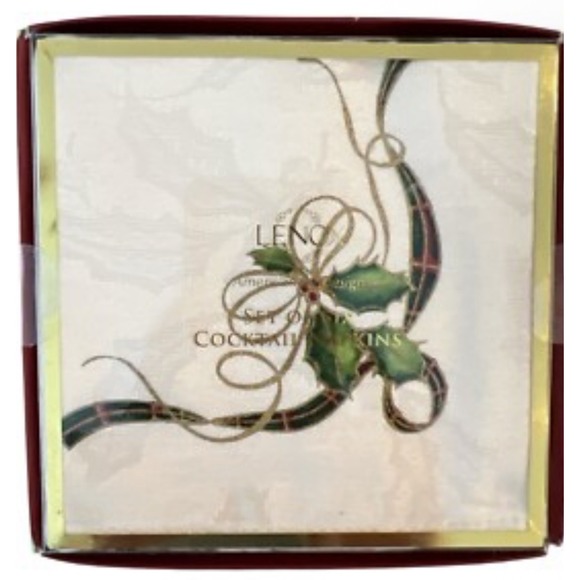 Lenox American by Design Set of 6 Cocktail Napkins Holly Christmas Holiday - Picture 1 of 2